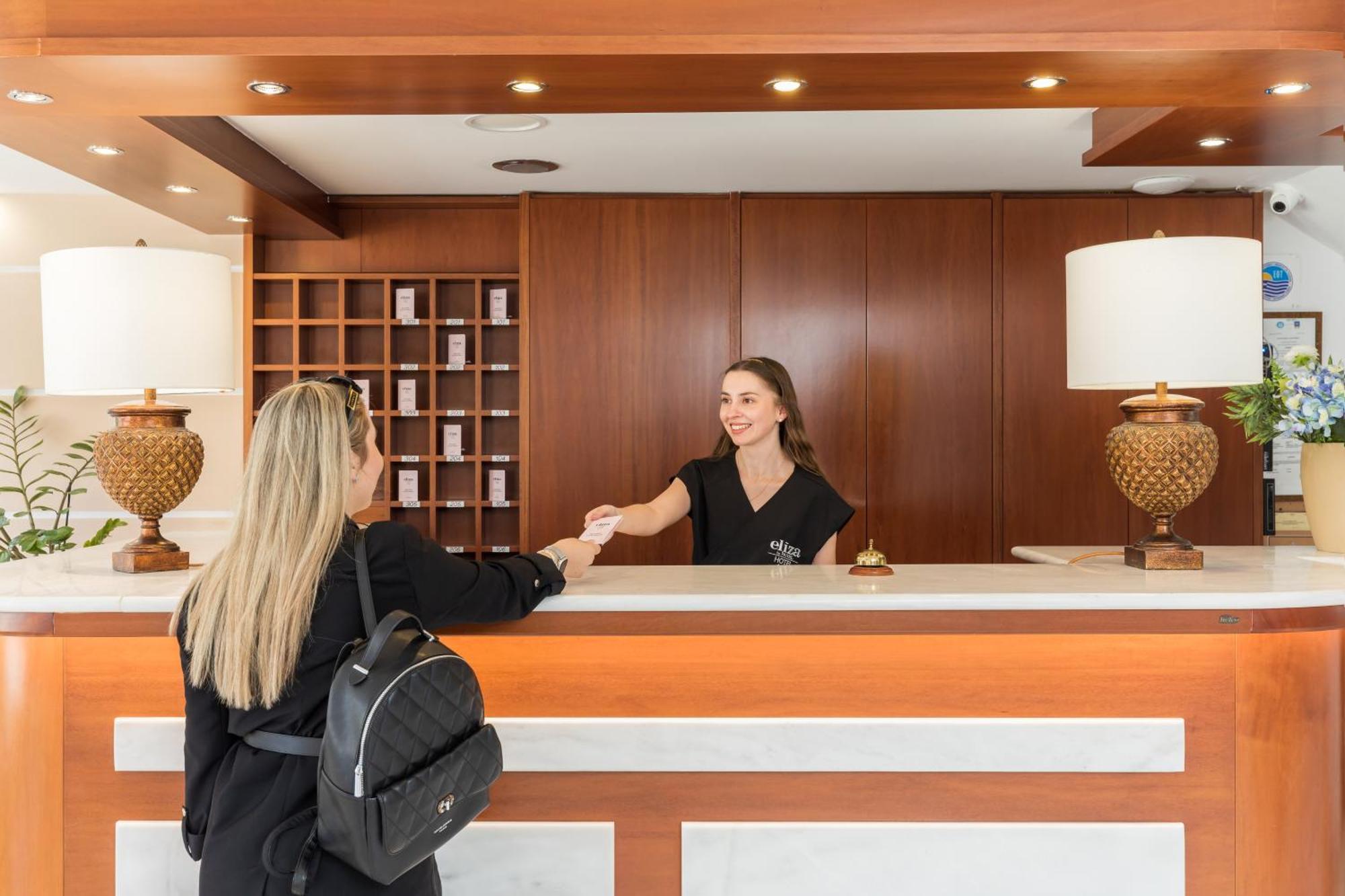 Eliza Hotel By Panel Hospitality Néoi Póroi Luaran gambar