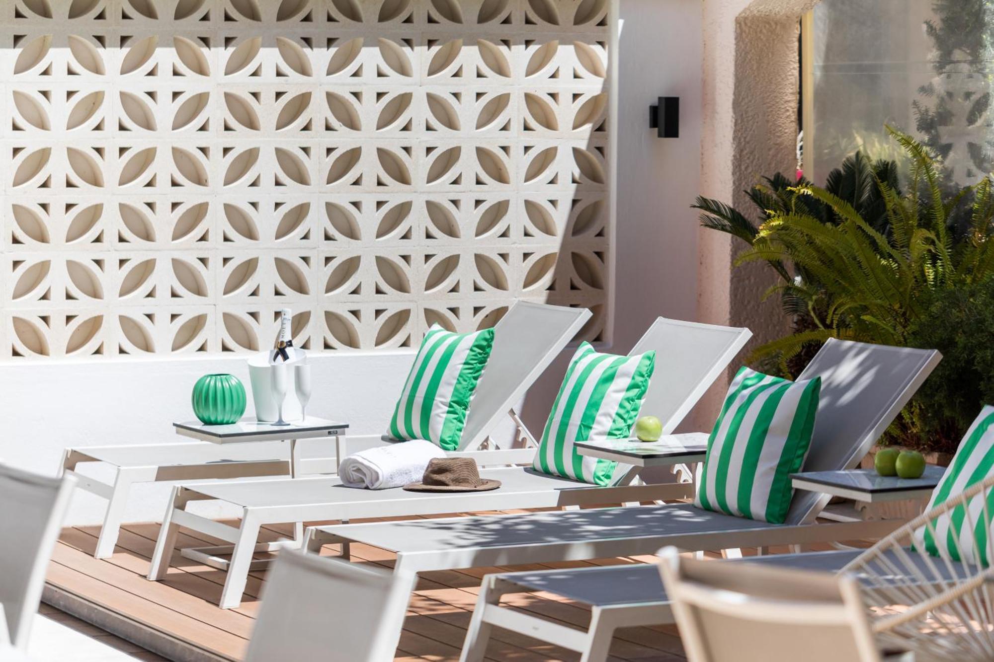 Eliza Hotel By Panel Hospitality Néoi Póroi Luaran gambar